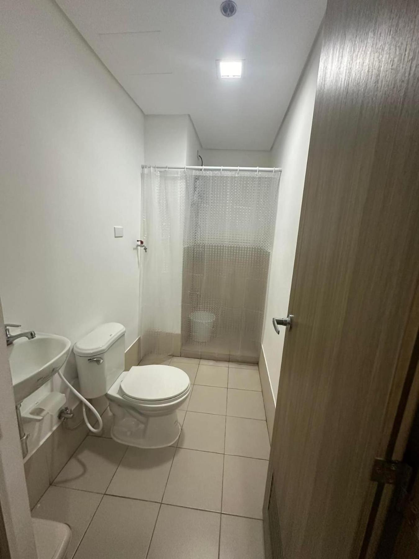Starlight Suites Trece Martires Bagian luar foto